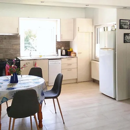 Joleni In Keramies Korianna